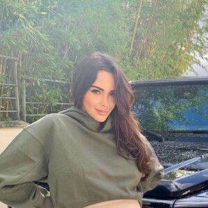 Nabilla Benattia dévoile son baby bump sur Instagram, le 27 septembre 2019