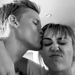 Cody Simpson partage des photos de Miley Cyrus le 5 octobre 2019. Instagram