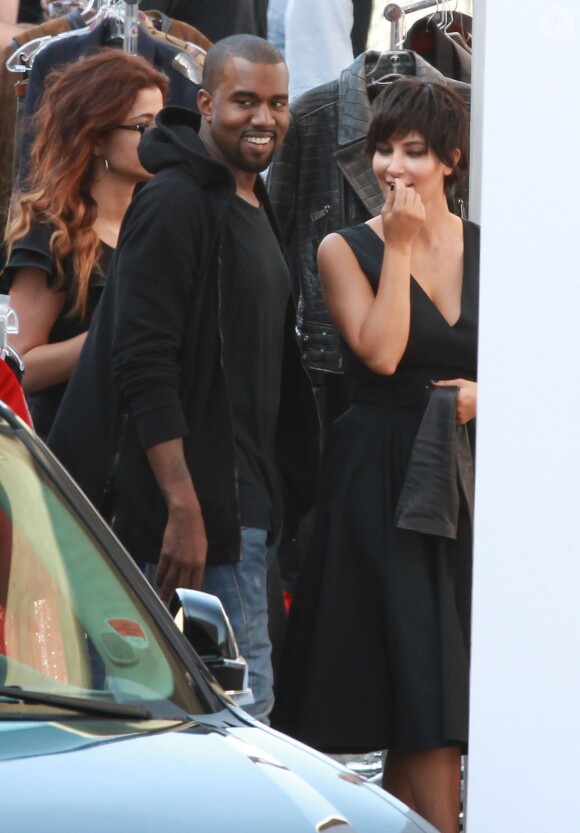 Exclusif- Kanye West et Kim Kardashian sur un photoshoot en 2012, à Los Angeles. 