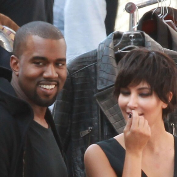 Exclusif- Kanye West et Kim Kardashian sur un photoshoot en 2012, à Los Angeles. 