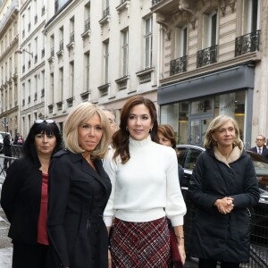 Brigitte Macron, La princesse Mary de Danemark, Valérie Pécresse, présidente du conseil régional d'Ile de France lors de la visite de la cité scolaire Alphonse de Lamartine à Paris le 9 octobre 2019. © Dominique Jacovides / Bestimage