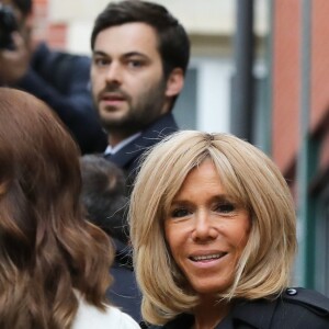 La princesse Mary de Danemark (de dos), Brigitte Macron, Tristan Bromet, chef de cabinet de Brigitte Macron lors de la visite de la cité scolaire Alphonse de Lamartine à Paris le 9 octobre 2019. © Dominique Jacovides / Bestimage