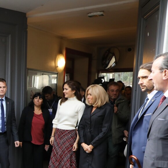 La princesse Mary de Danemark, Brigitte Macron lors de la visite de la cité scolaire Alphonse de Lamartine à Paris le 9 octobre 2019. © Dominique Jacovides / Bestimage
