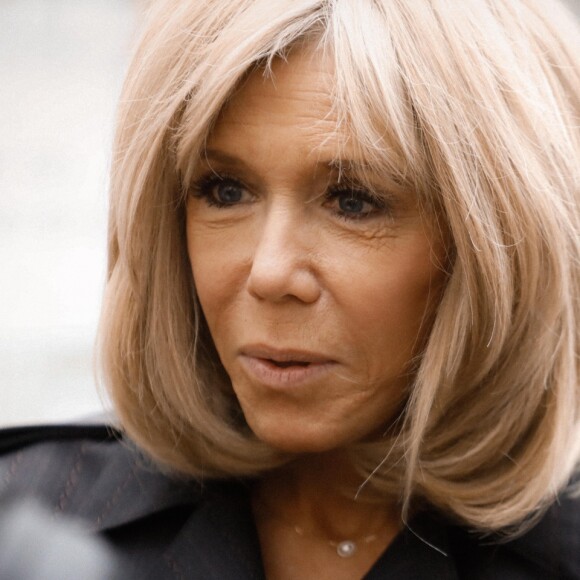 Brigitte Macron lors de la visite de la cité scolaire Alphonse de Lamartine à Paris le 9 octobre 2019. © Hamilton / Pool / Bestimage