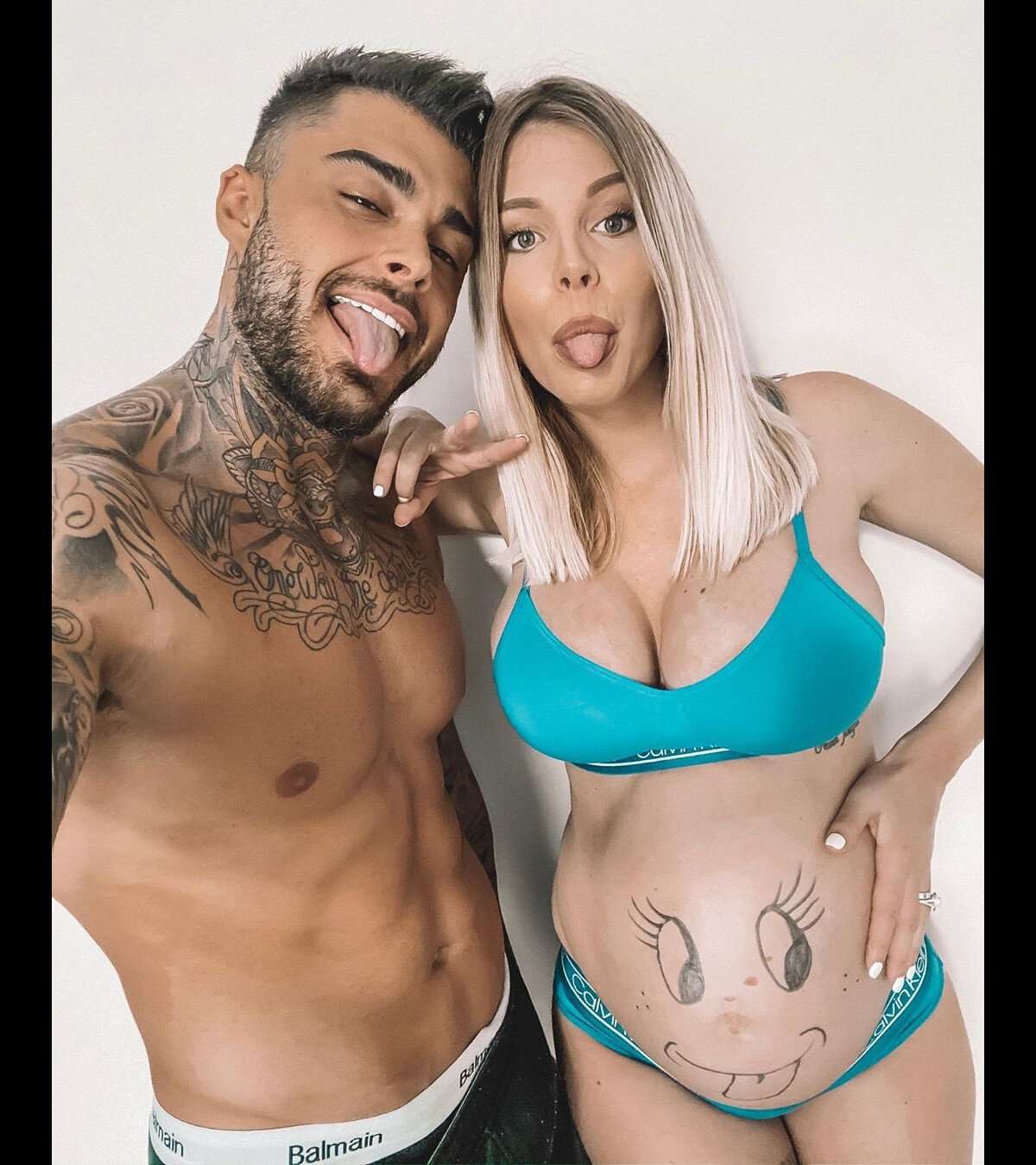 Photo : Jessica Thivenin enceinte, au côté de son mari Thibault, le 24  septembre 2019 - Purepeople