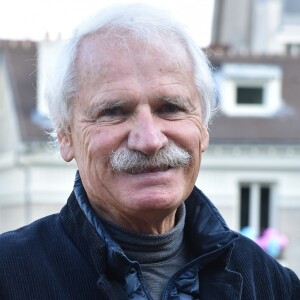 Yann Arthus-Bertrand - Vendanges des vignes du Clos Montmartre à Paris le 12 octobre 2019. © Giancarlo Gorassini/Bestimage