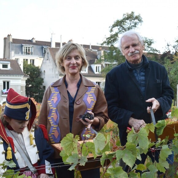 Sophie Mounicot, Yann Arthus-Bertrand et Anne Hidalgo - Vendanges des vignes du Clos Montmartre à Paris le 12 octobre 2019. © Giancarlo Gorassini/Bestimage