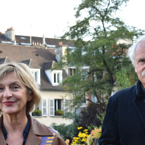 Yann Arthus-Bertrand et Sophie Mounicot (Parrain et marraine de la fête des Vendanges de Montmartre) - Vendanges des vignes du Clos Montmartre à Paris le 12 octobre 2019. © Giancarlo Gorassini/Bestimage