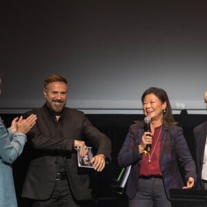 Sophie Cluzel, José Garcia, Jeanne d'Hauteserre, le général Philippe Lavigne, Chef d'Etat Major de l'armée de l'air - Concert caritarif "Rêves de Gosse" organisé par l'association "Les Chevaliers du Ciel" au théâtre des Champs-Elysées à Paris le 9 octobre 2019. © Jeremy Melloul/Bestimage