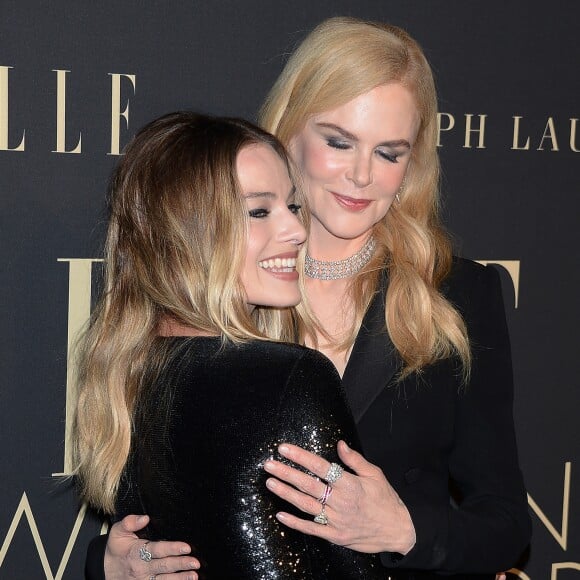 Margot Robbie et Nicole Kidman lors de la soirée ELLE Women In Hollywood à l'hôtel Four Seasons à Beverly Hills, le 14 octobre 2019.