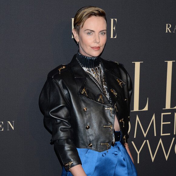 Charlize Theron lors de la soirée ELLE Women In Hollywood à l'hôtel Four Seasons à Beverly Hills, le 14 octobre 2019.
