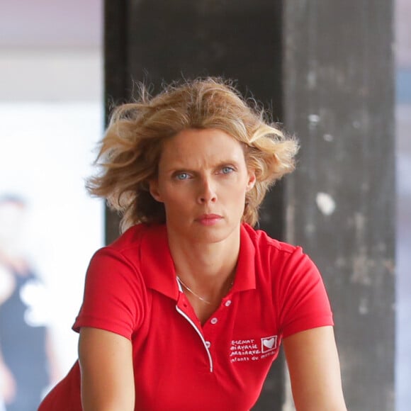 Exclusif - Sylvie Tellier - Essayages des vélos dans le cadre de l'étape du coeur au profit de l'association "Mécénat Chirurgie Cardiaque" à l'hôtel Mercure Comédie à Montpellier le 22 juillet 2019. © Christophe Clovis / Bestimage