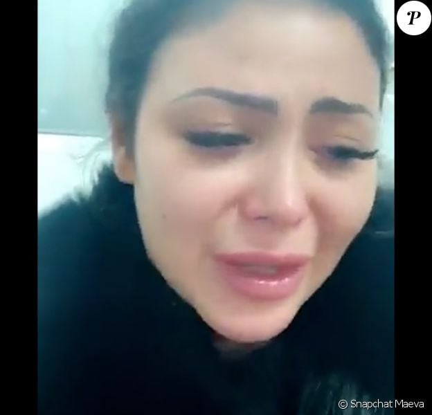 Maeva des "Marseillais" en larmes sur Snapchat pour révéler la tentative de suicide de sa maman, le 15 octobre 2019
