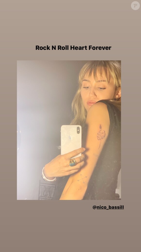 Miley Cyrus dévoile son nouveau tatouage fait avec Cody Simpson- 16 octobre 2019.