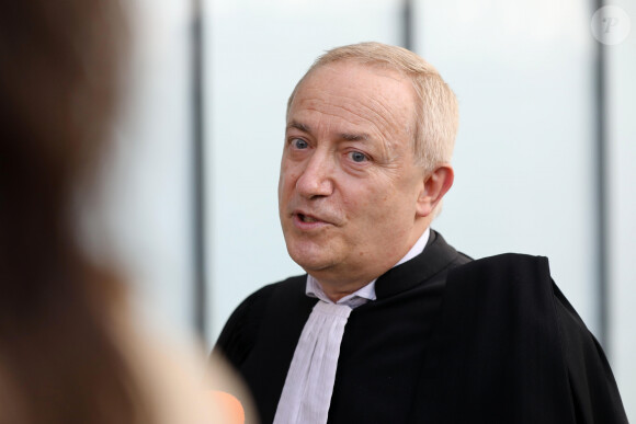 Pierre-Jean Douvier, avocat de David Hallyday Sortie de l'audience dans le feuilleton judiciaire qui se joue quasiment depuis la mort du chanteur, en décembre 2017. © Dominique Jacovides / Bestimage