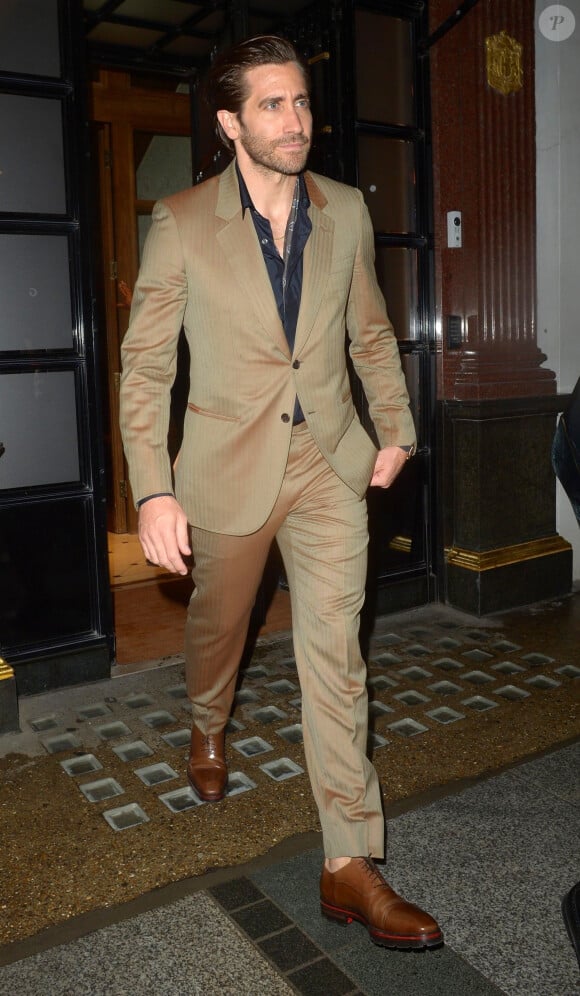 Jake Gyllenhaal à la sortie du dîner privé dans la boutique Cartier sur New Bond Street pour la promotion du film "Spider-Man: Far From Home" à Londres, Royaume Uni, le 19 juin 2019.