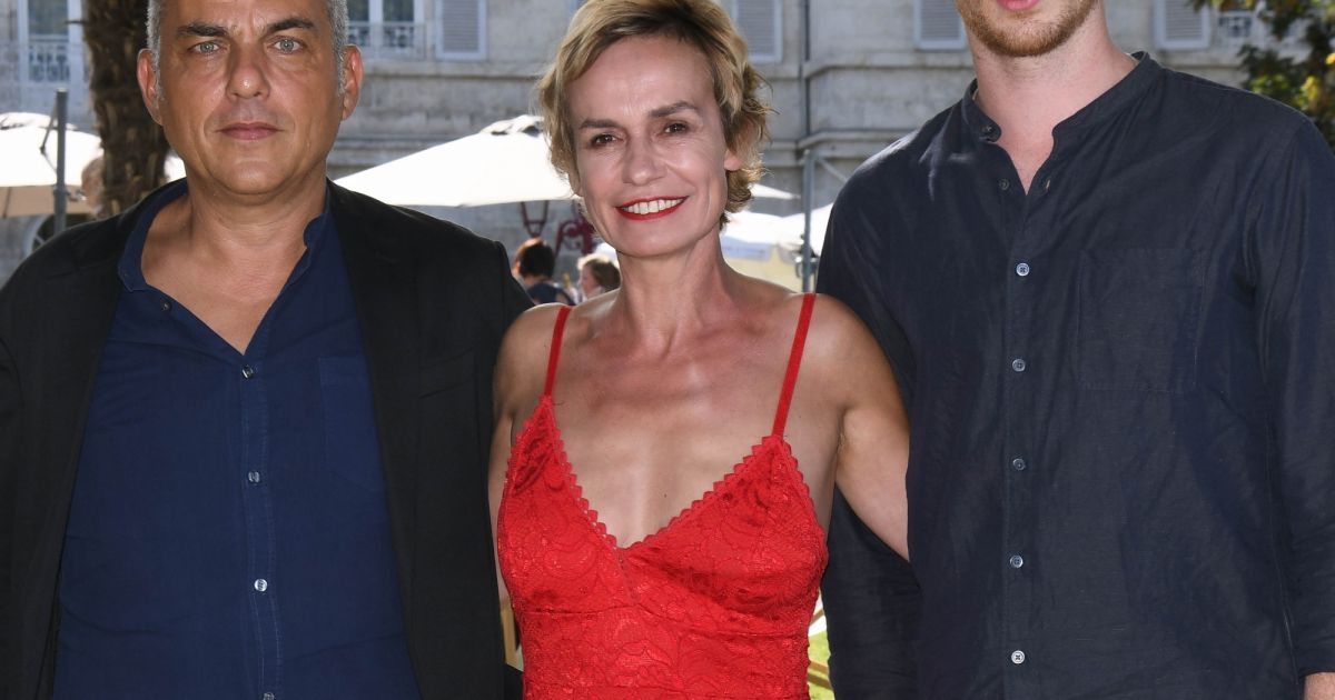 Pierre Jolivet Sandrine Bonnaire Compagnon 1999 Nicolas Boukhrief, Sandrine Bonnaire et Pierre Lemaitre lors de la