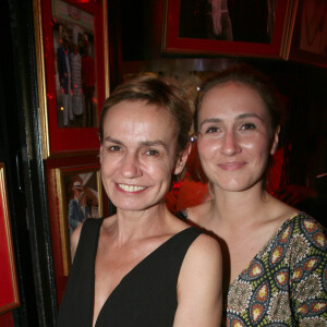 Sandrine Bonnaire et sa fille Jeanne - Michou fête son 88ème anniversaire dans son cabaret avec ses amis à Paris le 18 juin 2019. © JLPPA/Bestimage