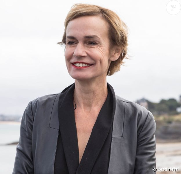 Sandrine Bonnaire, présidente du jury - Photocall du jury du 30ème Festival du Film de Dinard. Le 26 septembre 2019. © Jérémy Melloul / Bestimage