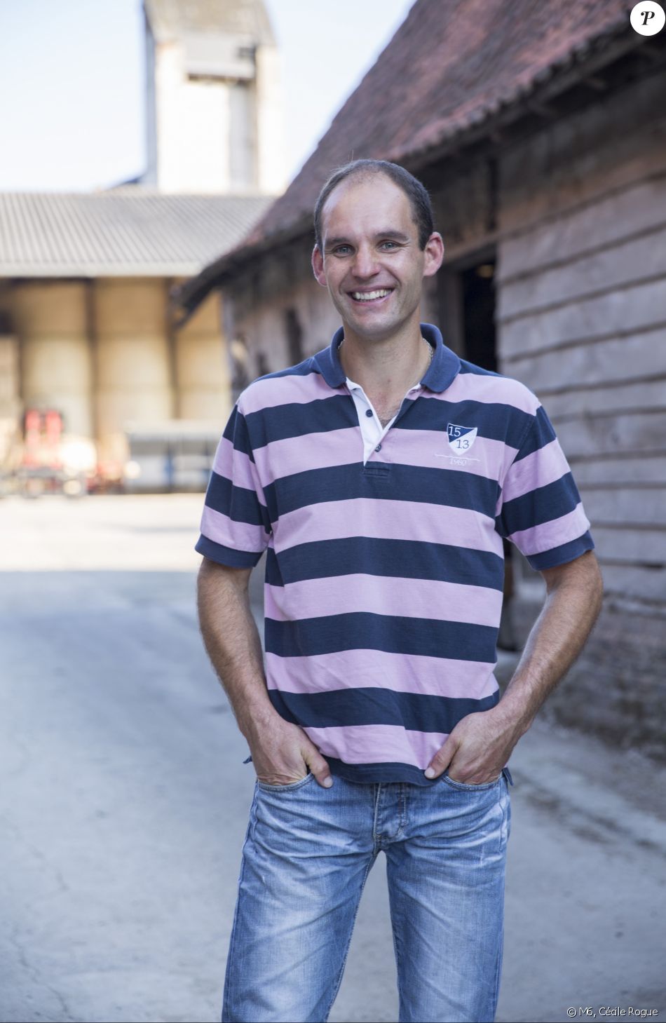 Charles Henri L Amour Est Dans Le Pré Charles-Henri, 36 ans, éleveur de vaches et céréalier - Candidat de L