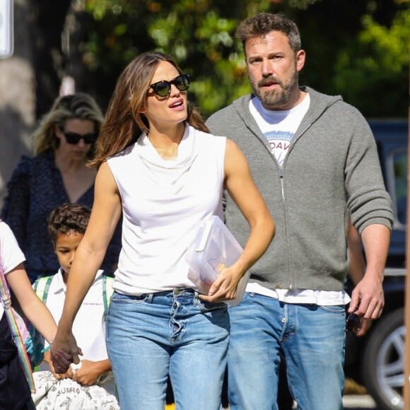 Exclusif - Jennifer Garner, Ben Affleck et leurs enfants Samuel Affleck, Seraphina Rose Affleck à Los Angeles, le 4 octobre 2019.
