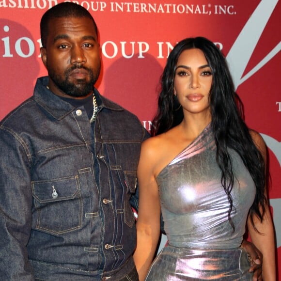 Kanye West et Kim Kardashian au photocall de la soirée "2019 Fashion Group International Night of Stars Gala" à New York, le 24 octobre 2019. © Sonia Moskowitz-Globe Photos via Zuma Press/Bestimage