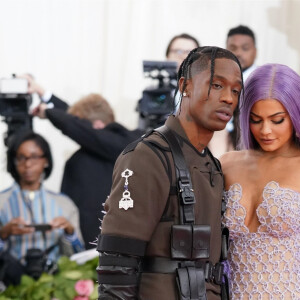 Kylie Jenner et son compagnon Travis Scott à la 71ème édition du MET Gala (Met Ball, Costume Institute Benefit) sur le thème "Camp: Notes on Fashion" au Metropolitan Museum of Art à New York, le 6 mai 2019