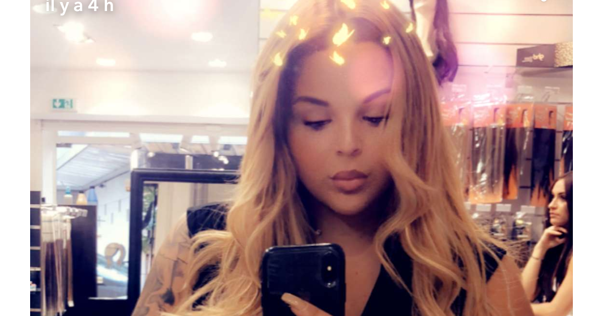 Sarah Fraisou présente sa nouvelle chevelure sur Snapchat ...