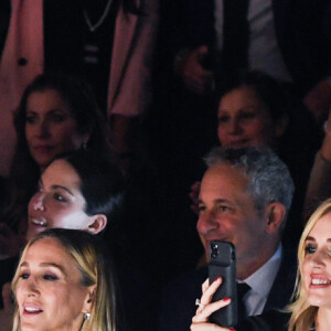 Bruna Marquezine, Irina Shayk, Sarah Jessica Parker, Chiara Ferragni et son mari Fedez assistent au défilé de mode Intimissimi White Cabaret "La Premiére" à Vérone en Italie, le 29 octobre 2019.