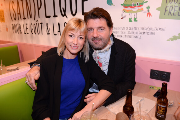 Philippe Lellouche et sa compagne Vanessa Boisjean - Inauguration du nouveau restaurant de fast food healthy de K. Adams, le "Jak Healthy" au 24 rue de Rivoli dans le 4ème arrondissement à Paris, le 15 octobre 2019. © Rachid Bellak/Bestimage