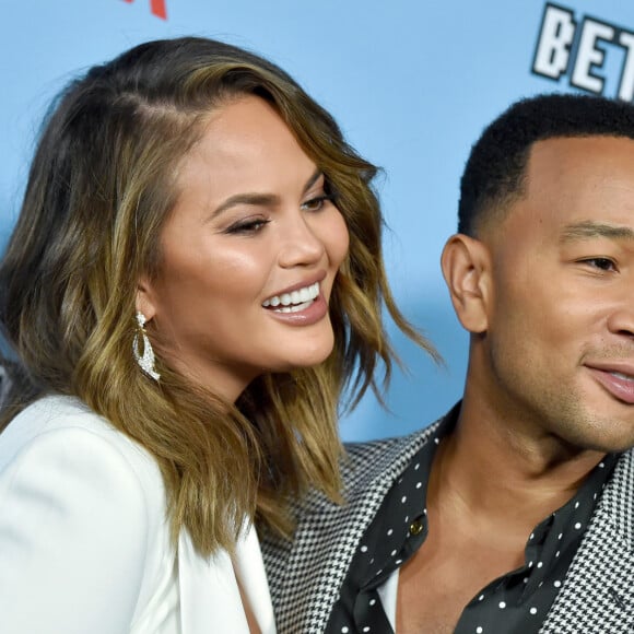 Chrissy Teigen et son mari John Legend - Première du film Netflix "Between Two Ferns: The Movie" au cinéma ArcLight Hollywood, Los Angeles, le 16 septembre 2019.