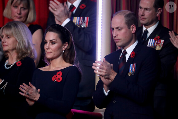 Le prince William, duc de Cambridge, et Catherine (Kate) Middleton, duchesse de Cambridge - La famille royale assiste au Royal British Legion Festival of Remembrance au Royal Albert Hall à Kensington, Londres, le 9 novembre 2019.