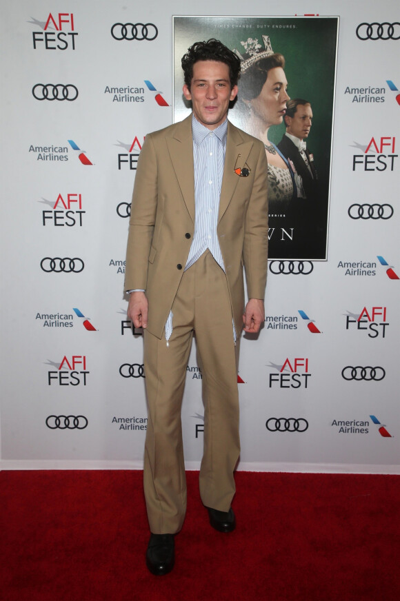 Josh O'Connor - Soirée de présentation de la saison 3 de la série "The Crown" dans le cadre du AFI FEST 2019 au TCL Chinese Theatre à Hollywood, Los Angeles, le 16 novembre 2019.