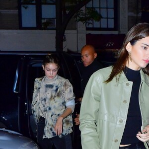 Kendall Jenner et Gigi Hadid sont allées dîner au restaurant italien Carbone à New York, le 19 novembre 2019.
