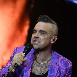 Robbie Williams lors de l'évènement Hits Radio Live à Manchester, le 17 novembre 2019.