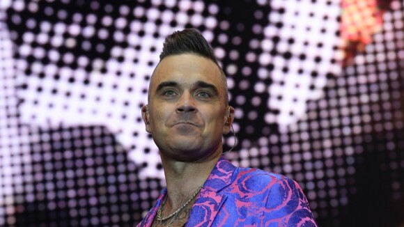 Robbie Williams : Forcé à entrer en rehab par un célèbre ami chanteur