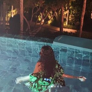 Rihanna en vacances. Novembre 2019.