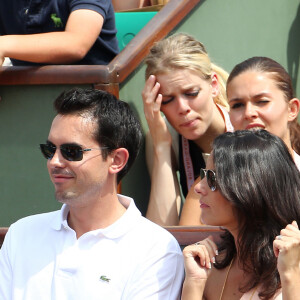 Maxime Chattam et Faustine Bollaert à Roland Garros, le 30 mai 2012. 