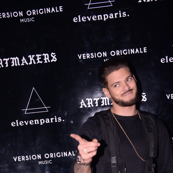 Exclusif - Rayane Bensetti assiste au lancement de la collection "Artmakers" d'Eleven Paris aux Salons Hoche à Paris le 27 novembre 2019. © Rachid Bellak/Bestimage
