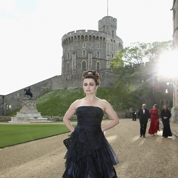 Helena Bonham-Carter - People arrivent au dîner organisé par le prince William duc de Cambridge pour encourager le "Royal Marsden" sur sa recherche contre le cancer à Windsor le 13 mai 2014.