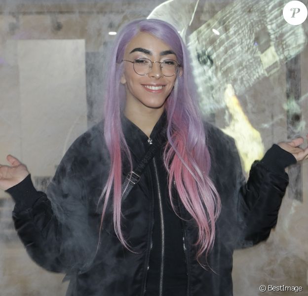 Bilal Hassani Gros Succes Pour Sa Collection Non Genree Avec Jennyfer Purepeople