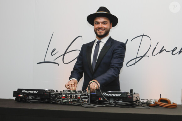 Noam Adams (DJ Noyz) assiste à la 3ème édition du "Grand dîner" à l'hôtel Marriott Champs-Elysées à Paris, le 27 novembre 2019. © Christophe Clovis / Bestimage