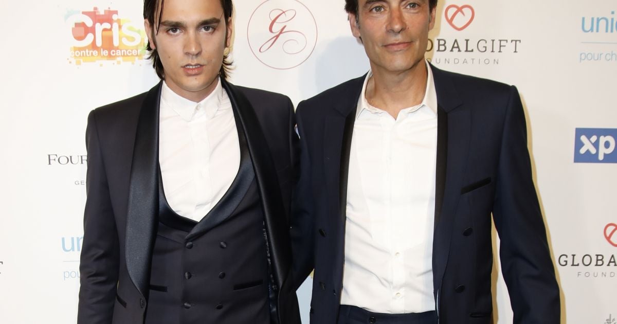 Anthony Delon Avec Son Frère Alain-Fabien Delon Au Photocall De La ...