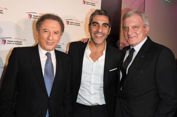 Michel Drucker, Ary Abittan et Sidney Toledano - Soirée caritative des parrains de l'Appel national pour la Tsedaka au Pavillon Gabriel parrainnée cette année par M. Drucker à Paris le 1er décembre 2019. © Coadic Guirec-Cyril Moreau/Bestimage