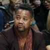 Cuba Gooding Jr. assiste avec une amie au match de basket des Pelicans vs Nets au Barclays Center dans le quartier de Brooklyn à New York, le 4 novembre 2019
