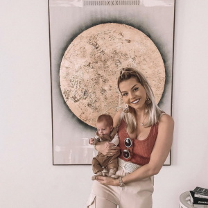 Jessica Thivenin et son fils Maylone le 14 novembre 2019 sur Instagram.