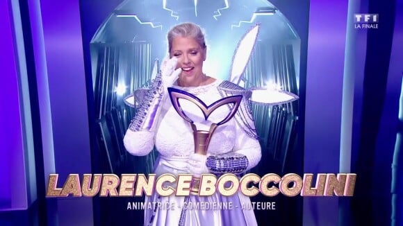 La licorne, Laurence Boccolini, remporte la saison 1 de "Mask Singer", le 13 décembre 2019.