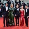 David Heyman, Scarlett Johansson, Noah Baumbach, Laura Dern and Adam Driver lors de la première du film "Marriage Story" lors du 76e festival du film de Venise, la Mostra, sur le Lido au Palais du cinéma de Venise, Italie, le 29 août 2019.
