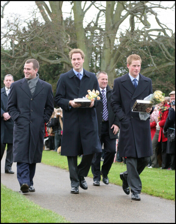 Les princes William et Harry à la messe de Noël à Sandringham, en 2005.
