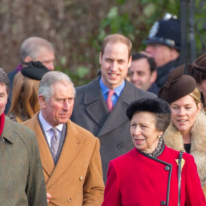 Le prince Charles, prince de Galles, la princesse Anne, Autumn Phillips, Peter Phillips, le prince Philip, duc d'Edimbourg, Tim Laurence, le prince William, Kate Middleton, et le prince Harry - La reine, accompagnée des membres de la famille royale anglaise, assiste à la messe de Noël à Sandringham, le 25 décembre 2014.